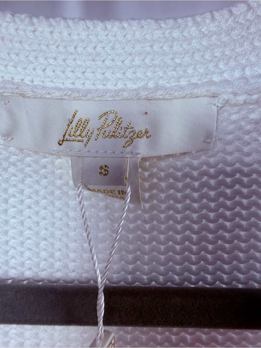 NWT Lilly Pulitzer Tippery Cardigan in Resort White Bee Sweet Embroidery Small - Picture 4 of 10